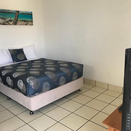 Bilinga Beach Motel Coolangatta Exterior foto